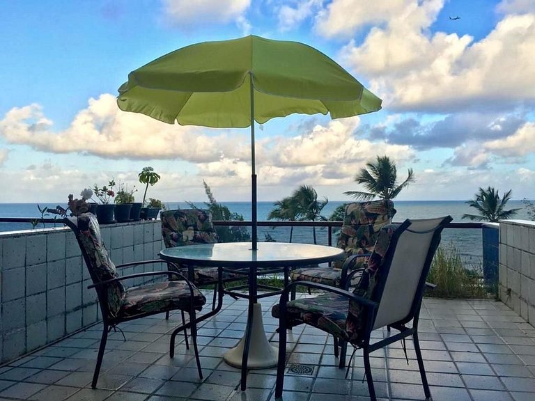 Flat Golden Beach - Suíte Frente Mar com varanda