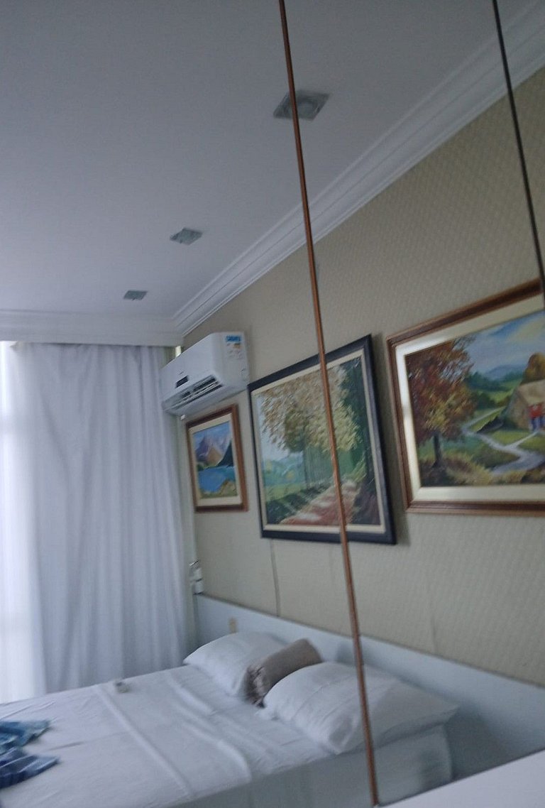 Flat Golden Beach - Suíte Frente Mar com varanda