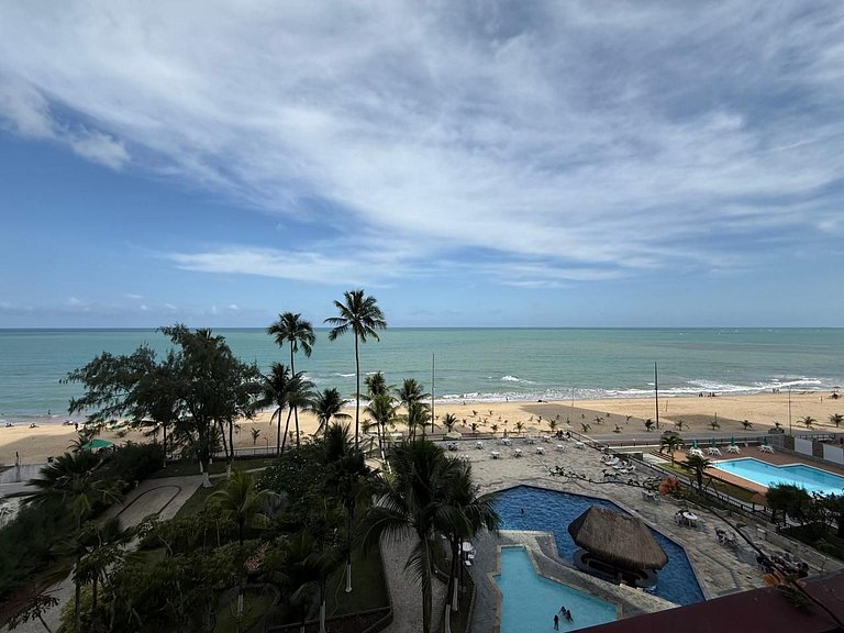 Flat Golden Beach - Suíte Frente Mar com varanda