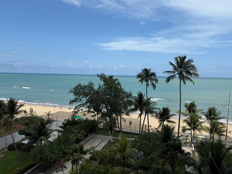 Flat Golden Beach - Suíte Frente Mar com varanda