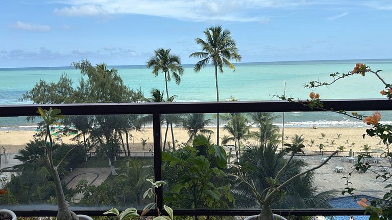 Flat Golden Beach - Suíte Frente Mar com varanda